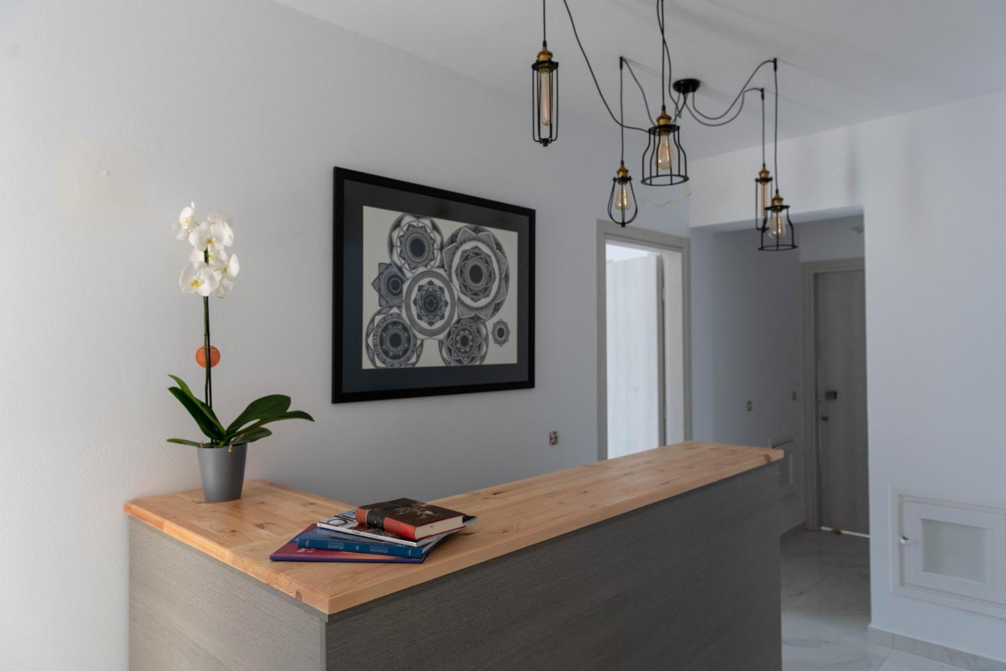 Aparthotel L & C Boutique Kremastí